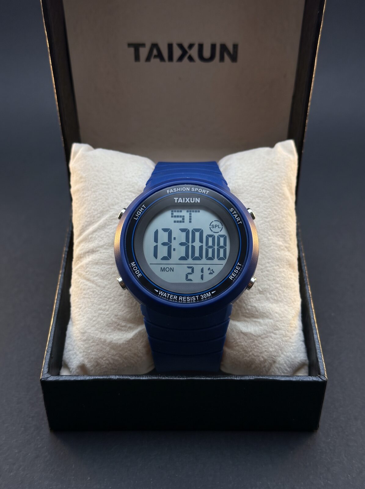 SPORT WATCH BOITE SIMPLE