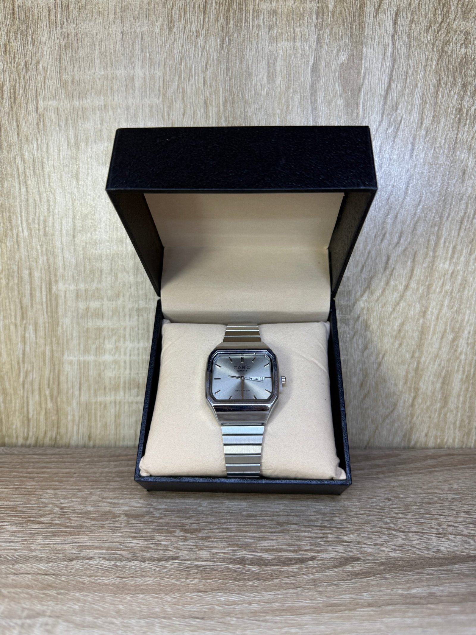 CASIO RECTANGULAIRE HOMMES 2026 BOITE SIMPLE